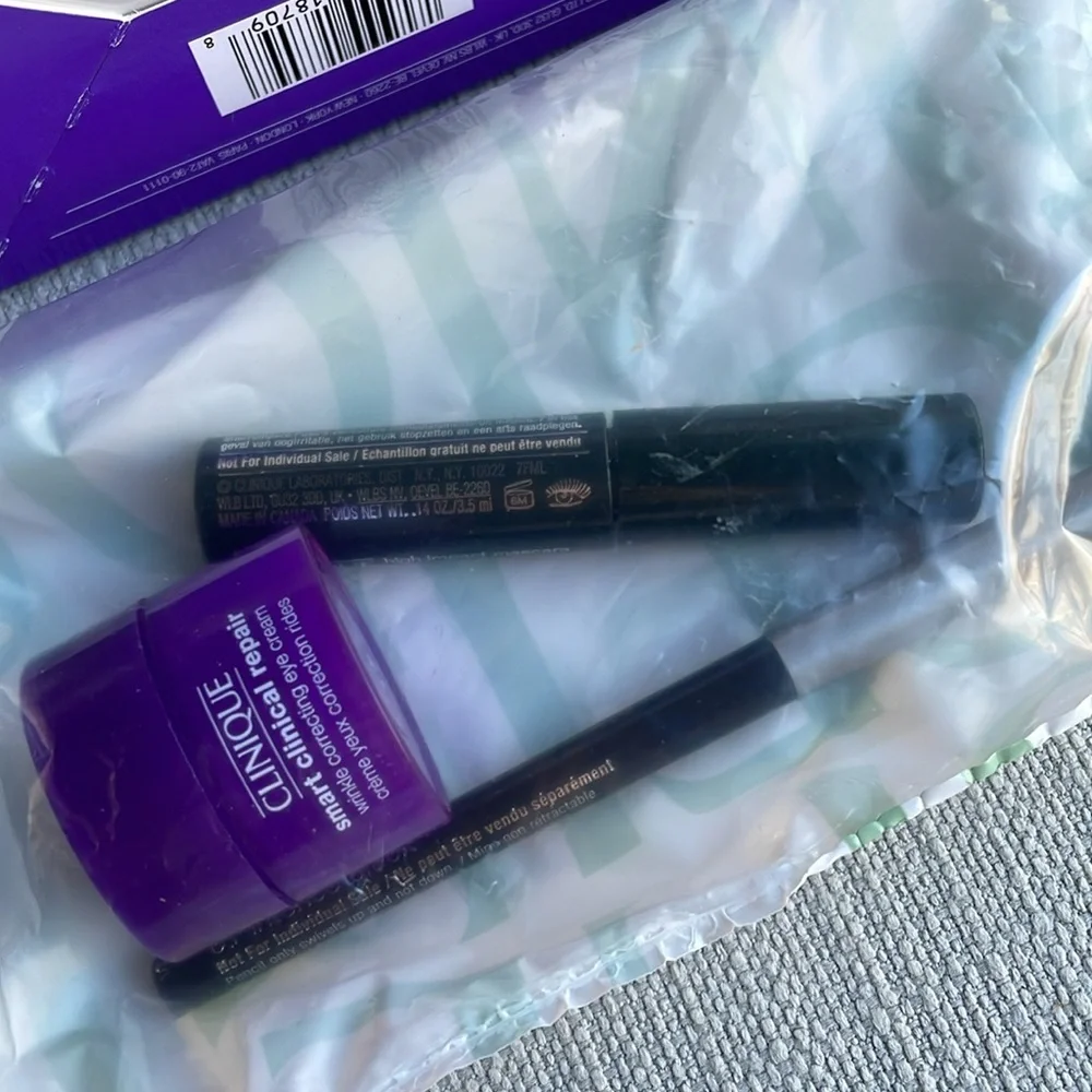 Clinique gift sets with pouch eyeliner eye cream mascara